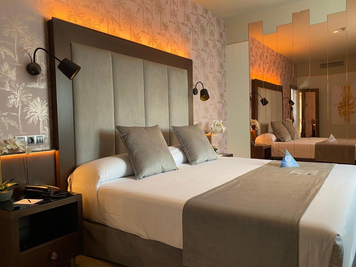 On Aleta Room Designed For Adults Almunecar Luaran gambar